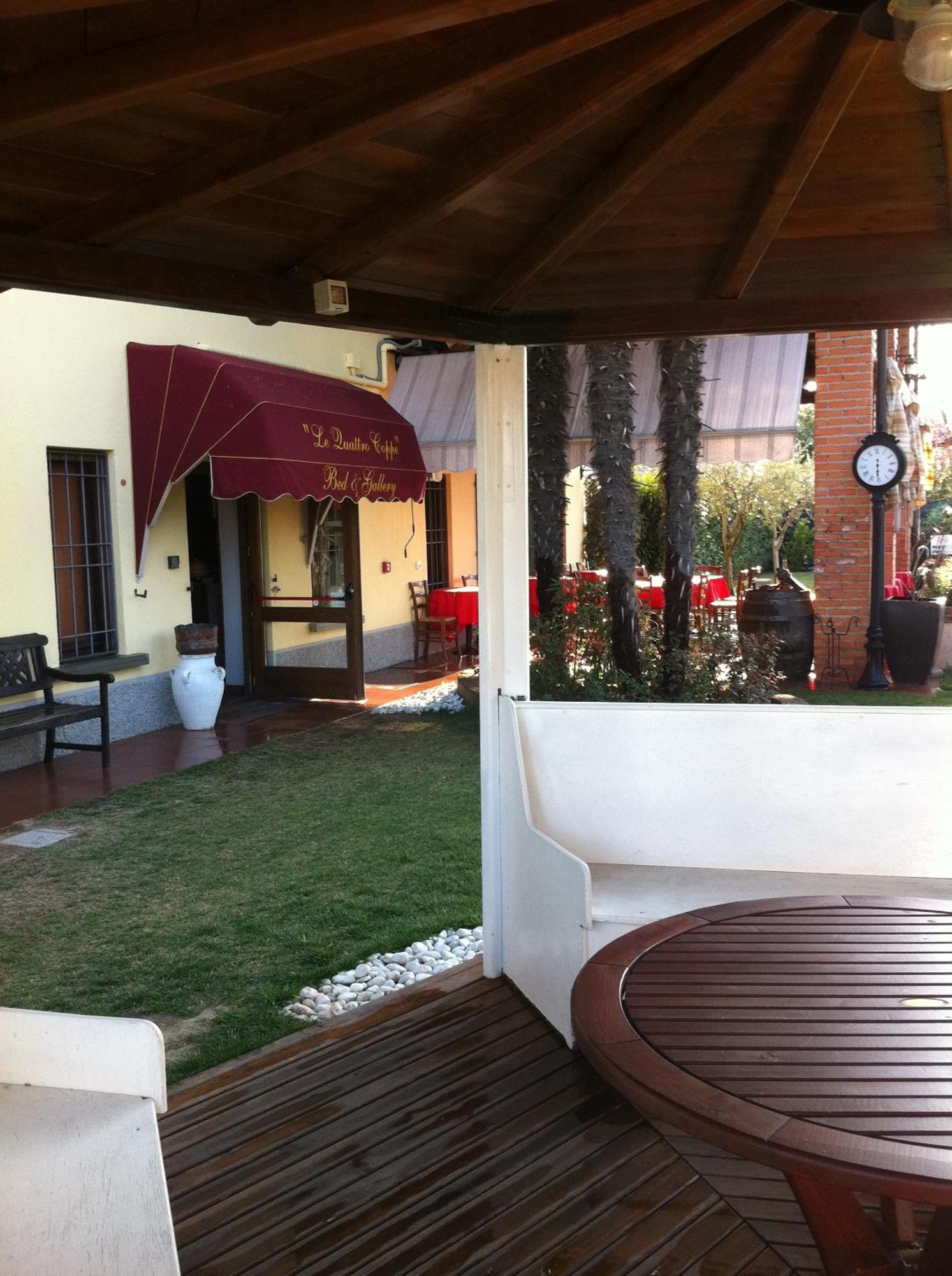 Manuela Le Quattro Coppe Hotel Desenzano del Garda Exterior photo